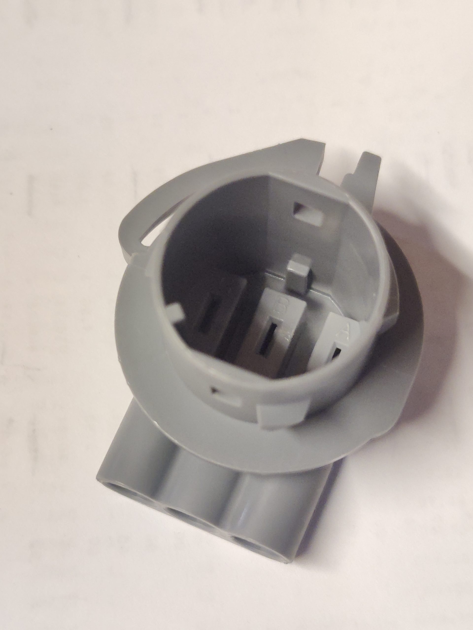 17320160909334092944051013716036 Case IH Socket For Bulb 375602A1 - Image 1
